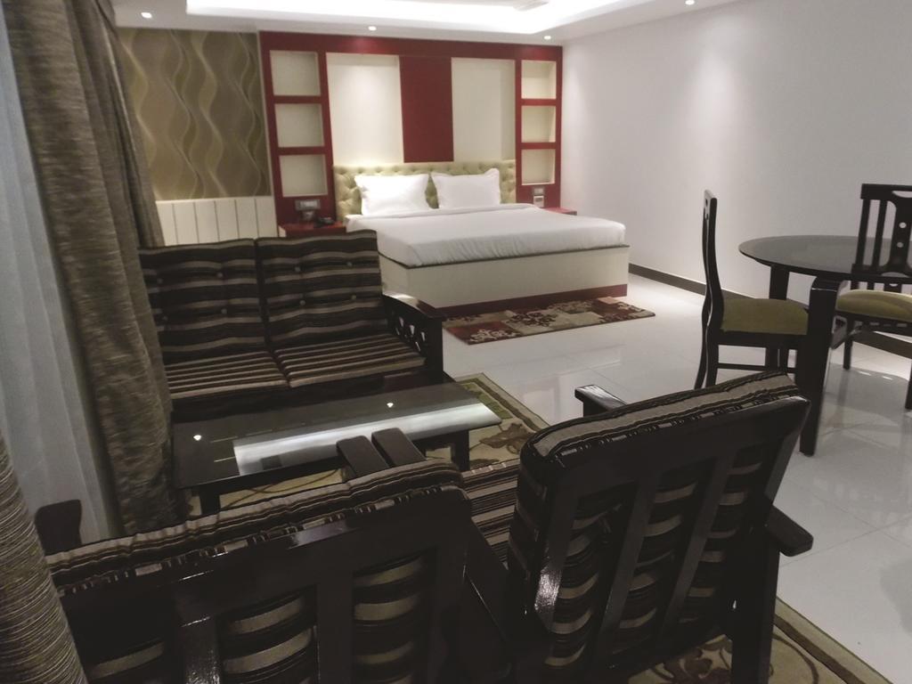 Airport City Hotel Calcutta Chambre photo