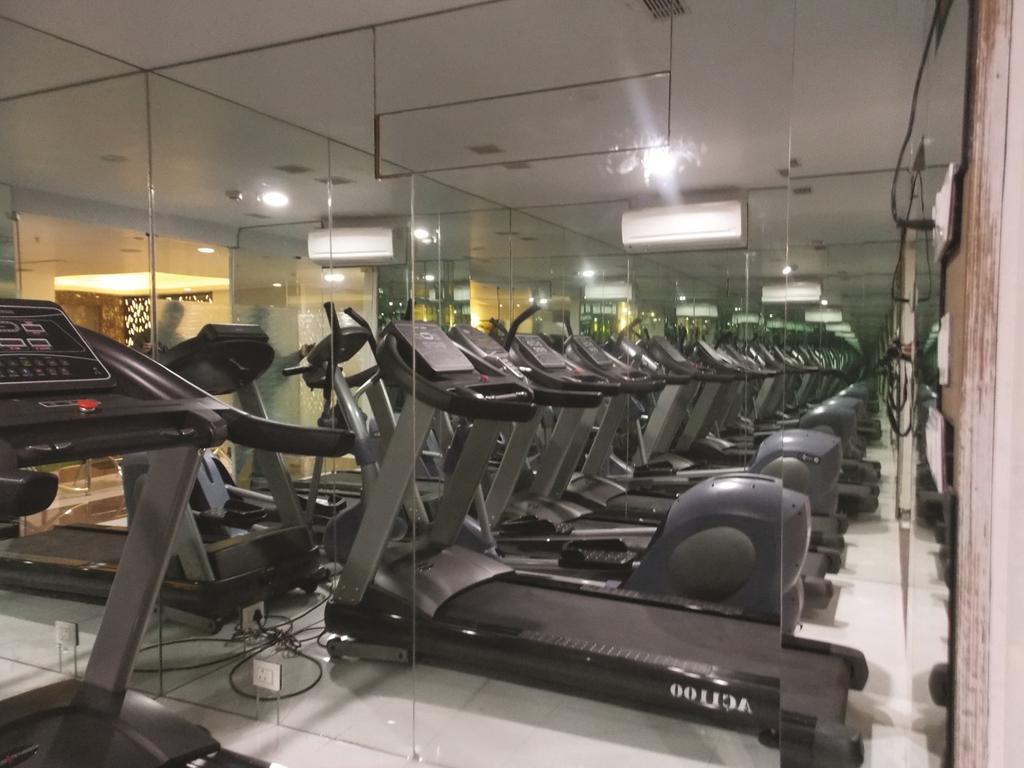 Airport City Hotel Calcutta Extérieur photo