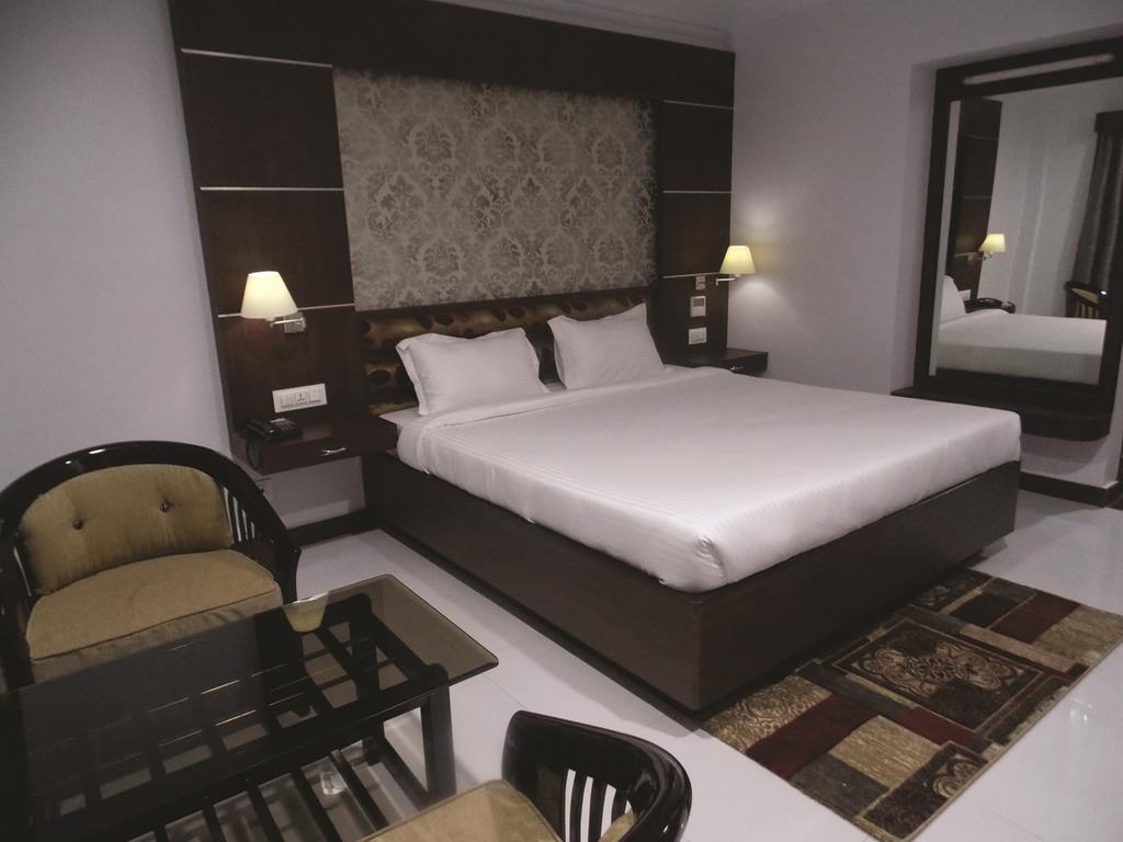 Airport City Hotel Calcutta Chambre photo