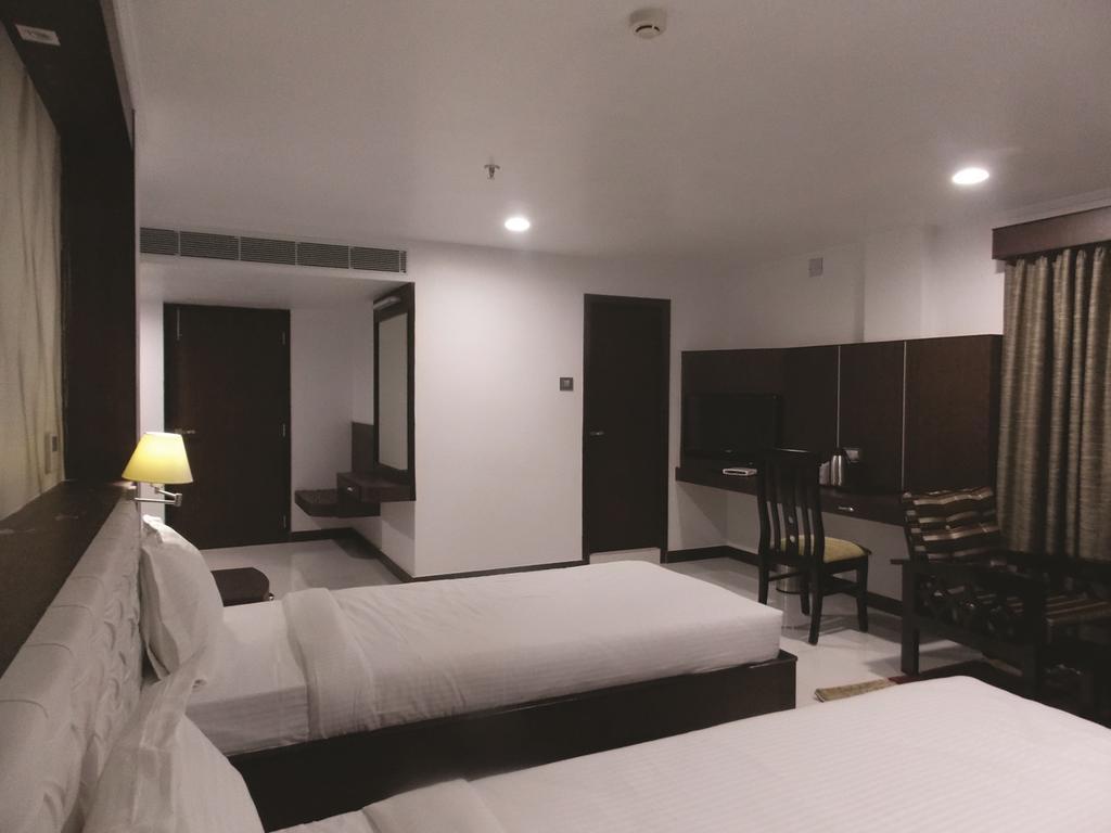 Airport City Hotel Calcutta Chambre photo